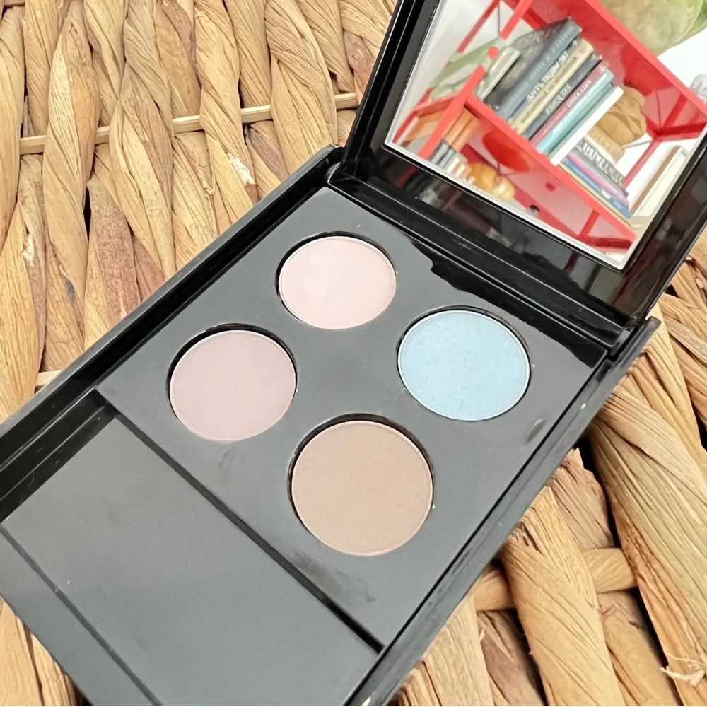Elizabeth Arden Classic Eyeshadow Quad NO. 9208-4